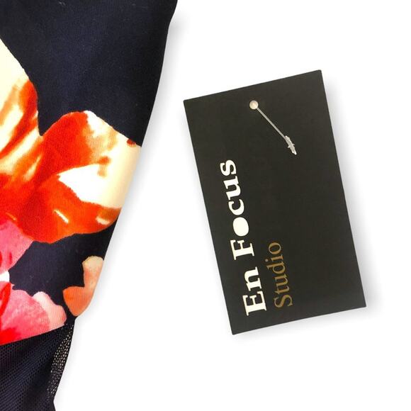 Enfocus Studio New Sleeveless Maxi Dress Size 6 Navy Blue Red Floral Print - Picture 7 of 12